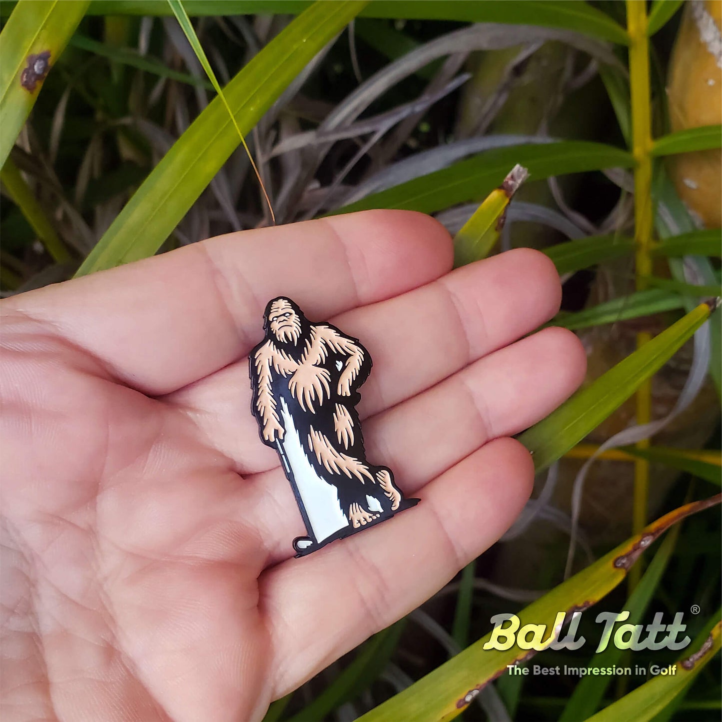 Sasquatch Golfer